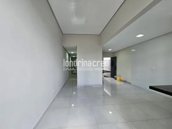 Imagem Casa à venda 3 Quartos sendo 1 Suite, 2 Vagas de garagem, churrasqueira integrada, 81 M² de construção, 125M² terreno, Coliseu, Londrina - PR