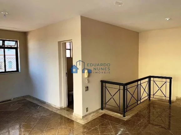 Foto do imóvel: Cobertura em ótimo estado externo, e bem conservado internamente no Carmo.