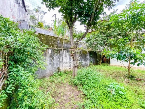 Imagem Terreno à venda, 872 m² por R$ 7.000.000,00 - Várzea - Teresópolis/RJ