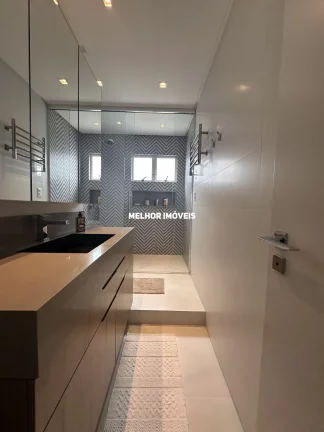 Imagem Apartamento á venda finamente mobiliado com 3 suítes, 2 vagas no centro Balneário Camboriú