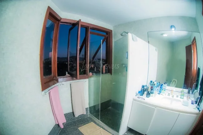Imagem Oportunidade exclusiva no Condomínio Vale de Itaipu