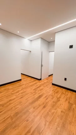 Imagem Residência de alto padrão 160 metros de construção , terreno de 200 metros quadrados, Bairro Jardim Natal I 950 mil.
