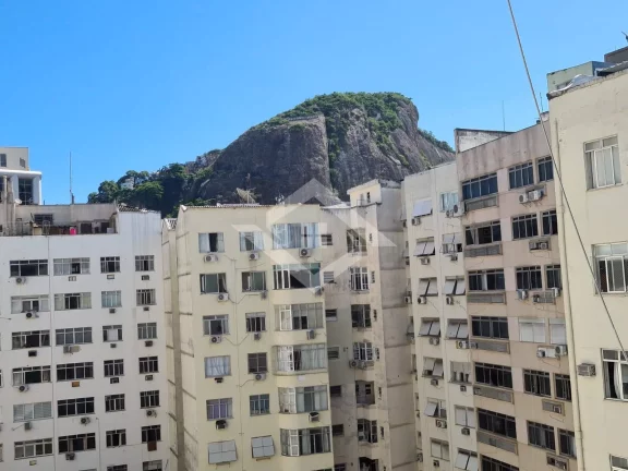 Imagem Apartamento de Luxo à Venda em Copacabana - 3 Quartos, 180 m²