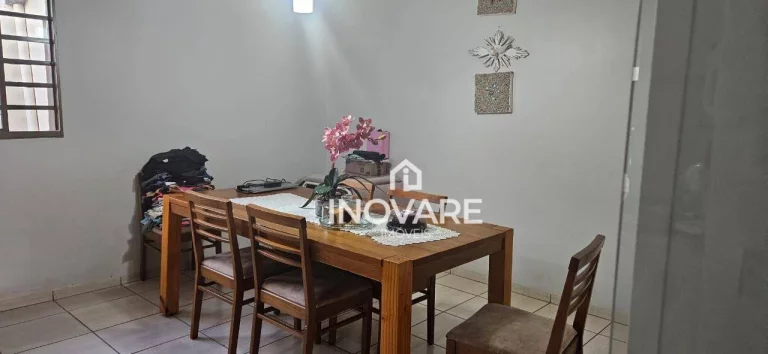 Imagem Casa com 3 dormitórios à venda, 170 m² por R$ 550.000 - Setor Bela Vista - Itumbiara/GO