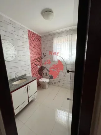 Imagem Casa assobradada , 2 casas , 1°com 3 dorms, 1 suíte, 2 vagas, 2° com 1 dorm e quintal ,bairro Jardim Las Vegas, Santo André