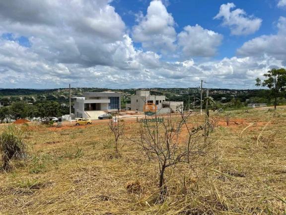 Imagem Terreno à venda, 1000 m² por R$ 360.000 - Condomínio Monte Ville - Lagoa Santa/MG