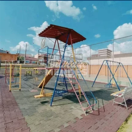 Imagem Casa com 2 suítes no condomínio Horto Florestal 3