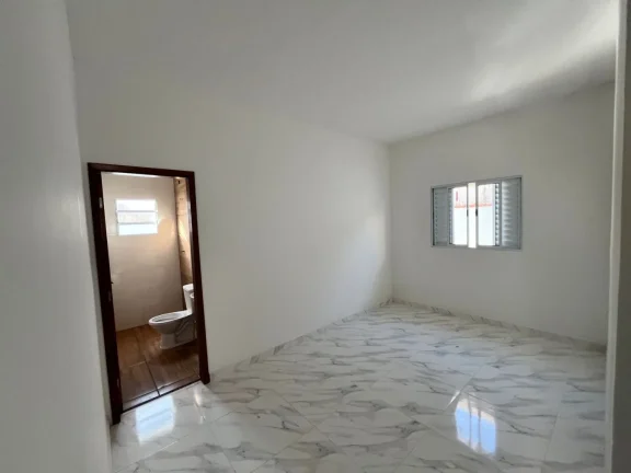 Imagem Casa para Venda em Itanhaém, Tupy, 2 dormitórios, 1 suíte, 1 banheiro, 3 vagas