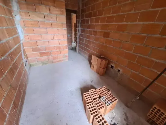 Imagem Casa Duplex em Obras - BH - Planalto - 3 Quartos (1 Suíte) - 2 Vagas