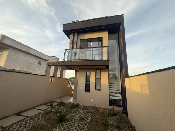 Imagem Casa com Salão de Festas e Piscina Aquecida no Nova Jaguari