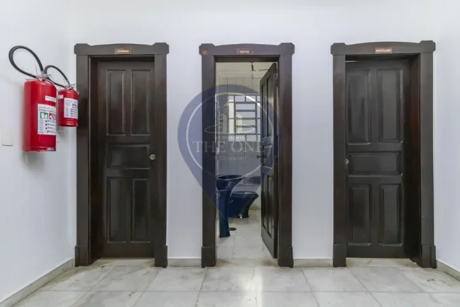 Imagem Magnífica Casa à Venda na Barra Funda: 12 Salas, 6 Banheiros, 16 Vagas - São Paulo-SP (520m²)