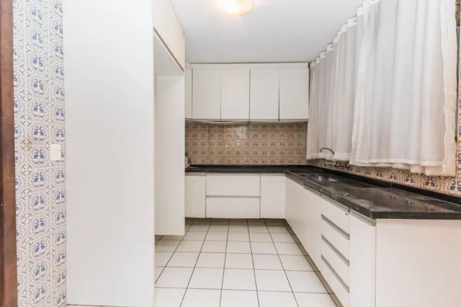 Imagem Casa térrea com 4 quartos no Seminário