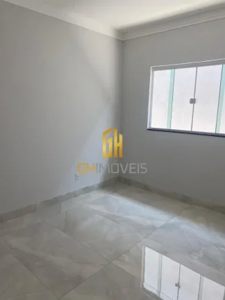 Imagem Casa com 3 quartos no Vila Oliveira, em terreno com 198m² com 123m² de área construída possui:- ...