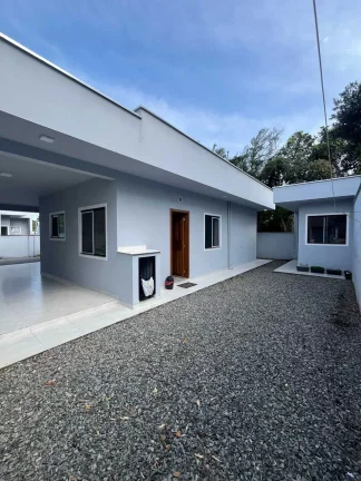 Imagem Casa com 3 dormitórios sendo 1 suíte e 2 vagas - Praia do Ervino | São Francisco do Sul/SC