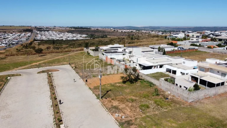 Imagem Lote à venda no Condomínio Alto da Boa Vista Sobradinho 250m². Oportunidade por R$350.000!