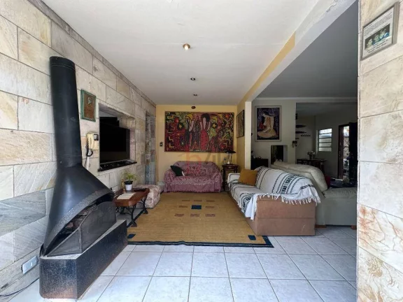 Imagem Casa com 4 dormitórios e 260m2 à venda no Brooklin, ótima localização!