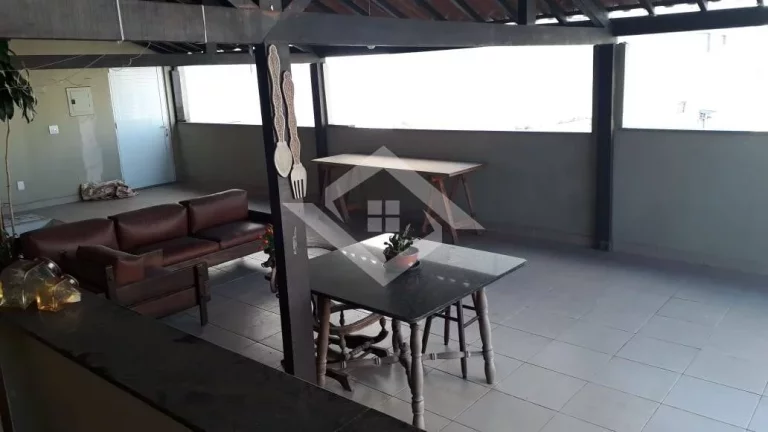 Imagem Luxuosa Cobertura Duplex em Copacabana - 630m² | Terraço Espaçoso e Vista