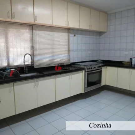 Imagem Sobrado à venda 3 Quartos, 1 Suite, 10 Vagas, 248M², Vila Lúcia, São Paulo - SP