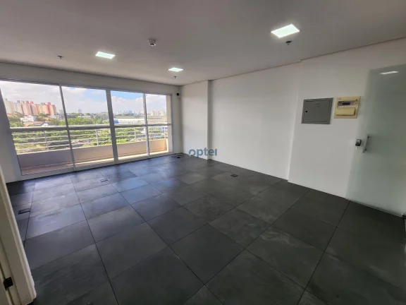 Imagem Sala Comercial à Venda, 40m2 reformada no Condominio Marco Zero Tower na Senador Vergueiro 2123
