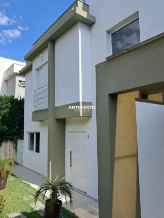 Imagem Alugo casa em condomínio São 4 dormitórios, sendo 2 suítes, além de 3 banheiros,