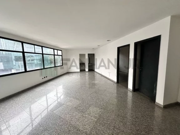 Imagem Aluguel de Sala Comercial de Alto Padrão na Vila Olímpia, São Paulo-SP: 4 Salas, 5 Banheiros, 2 Vagas de Garagem - 150m².