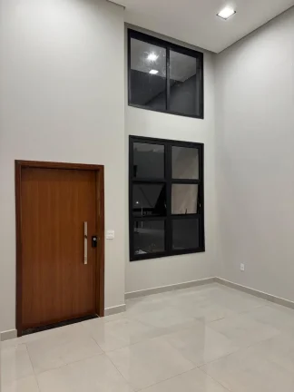 Imagem Casa em Condomínio de Luxo na Vila Nova Sorocaba - 3 Quartos, 1 Suíte, 3 Salas, 3 Banheiros, 1 Vaga - 145m²