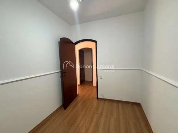 Imagem More com praticidade e excelente localização no coração de Campinas! Este apartamento conta com ...