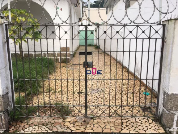 Imagem Sobrado com 2 dormitórios - venda por R$ 2.000.000,00 ou aluguel por R$ 5.500,00/mês - Campo Grande - Santos/SP