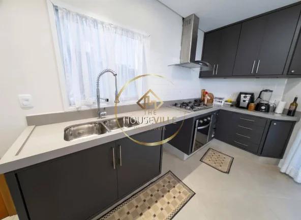 Imagem Casa Sobrado, 4 Dormitórios (4 suítes), Condomínio Jaguary, Urbanova.