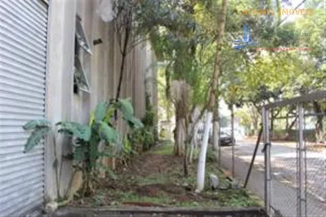 Imagem Galpões para venda em São Paulo no bairro Jurubatuba