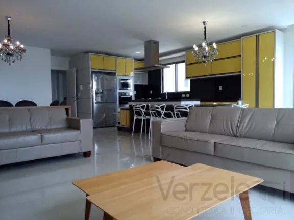 Imagem Apartamento para Temporada em Balneário Camboriú / SC no bairro Centro