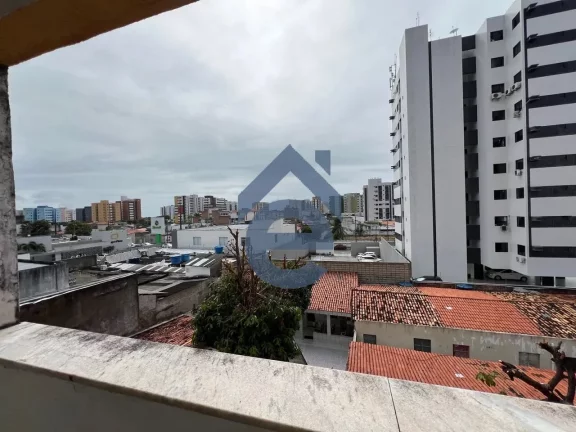Imagem Apartamento à venda na Jatiuca, nascente, 2/4 e vaga de garagem