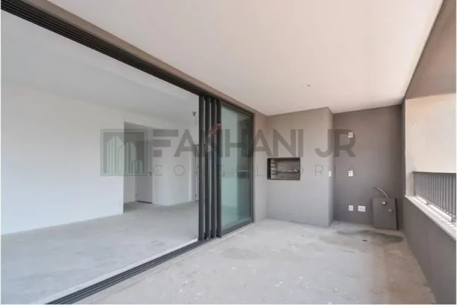 Imagem Imperdível apartamento à venda em Pinheiros, São Paulo-SP, com 3 quartos, 3 suítes e 190m² de área!