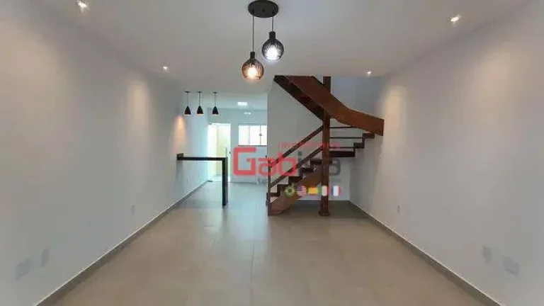 Imagem Casa com 2 dormitórios à venda, 92 m² por R$ 450.000,00 - Guriri - Cabo Frio/RJ
