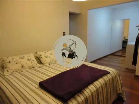 Imagem APARTAMENTO TOTALMENTE REFORMADO E MODERNIZADO EM SANTOS