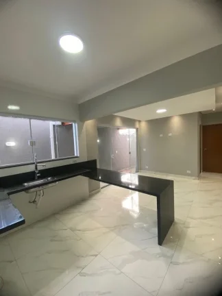Imagem Casa para Venda em Itanhaém, Nossa Senhora do Sion, 2 dormitórios, 1 suíte, 2 banheiros, 2 vagas