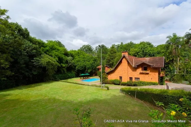 Imagem Casa com 7 dorms (5 suítes) à venda, 500 m² por R$ 3.900.000 - Granja Viana - SP