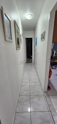 Imagem Apartamento com 47 M², 2 dormitórios, 1 banheiro, sala, cozinha, área de serviços e 1 vaga de ga...
