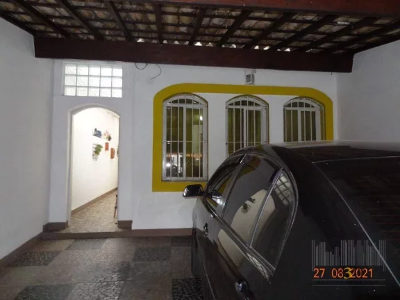 Imagem Sobrado à venda no Jaguaré São Paulo SP com 3 dormitórios, 1 suíte, 2 vagas de garagem e amplo quintal.