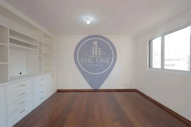 Imagem Apartamento para locação de alto padrão no Itaim Bibi, São Paulo-SP: 3 quartos, 1 suíte, 2 salas, 2 banheiros, 2 vagas, 240m².
