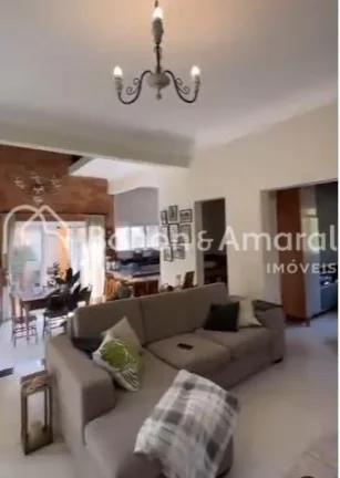 Imagem Esta casa é ideal para quem busca conforto e sofisticação em um espaço bem distribuído. Com 230...