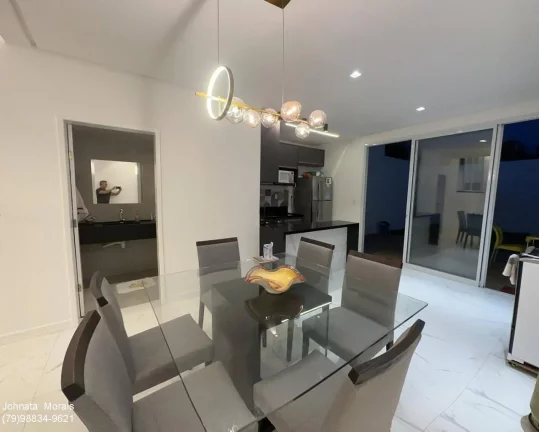 Imagem Casa Moderna à Venda no Bairro Aruana - Confira os Detalhes!