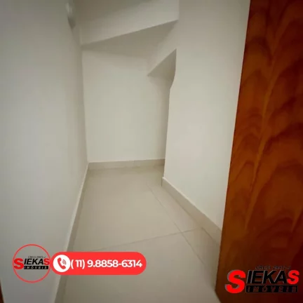 Imagem Imperdível: Casa à venda em São Paulo-SP, na Vila Ré, com 3 quartos, 1 suíte, 2 salas, 3 banheiros, 2 vagas e 126m².