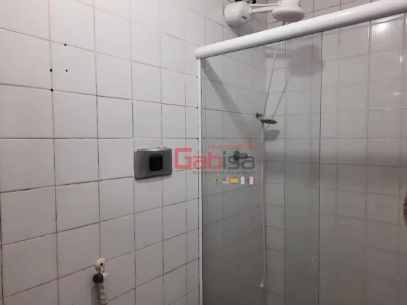 Imagem 2 Lojas + Apartamento