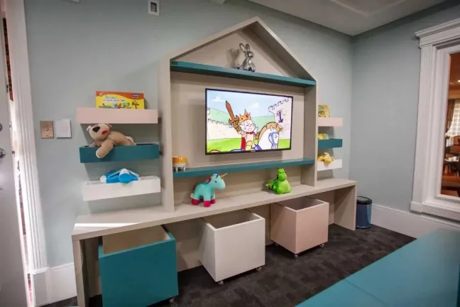 Imagem Apartamento com 4 suítes e 3 vagas de garagem em Meia Praia - Itapema/SC