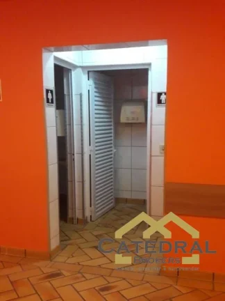 Imagem Salão a Venda Comercial com 220 m³ - Centro - Jundiaí - São Paulo