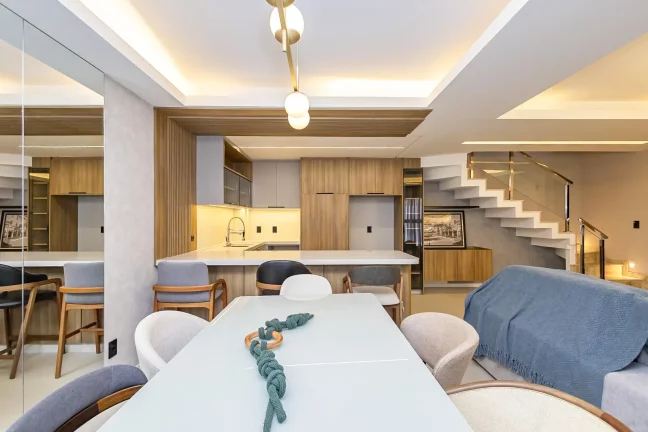 Imagem Casa em condomínio Santa Felicidade Decorada!