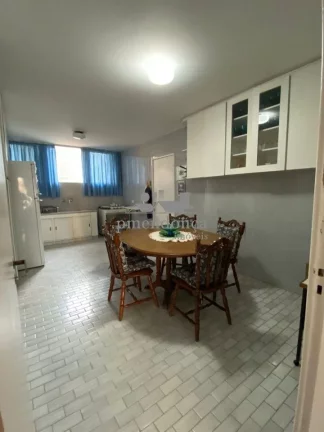 Imagem Ótimo apartamento localizado em Higienópolis com 160 m² úteis, 3 quartos e 2 vagas.