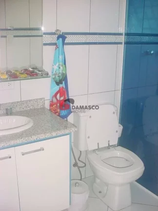 Imagem Sobrado à venda 3 Quartos, 3 Suítes, 6 Vagas, 443 m², Campestre, Santo André - SP