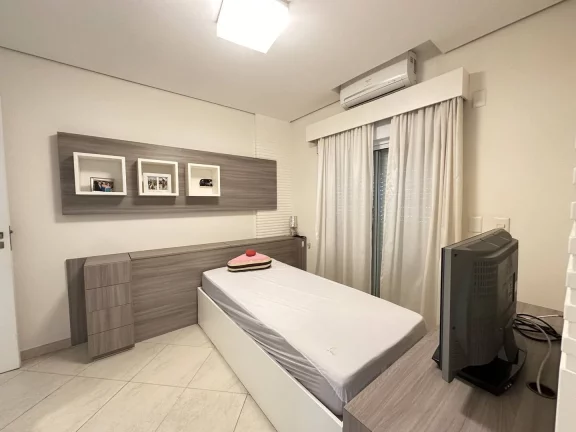 Imagem Apartamento com 4 dormitórios à venda, 254 m por R$ 10.800.000,00 Riviera